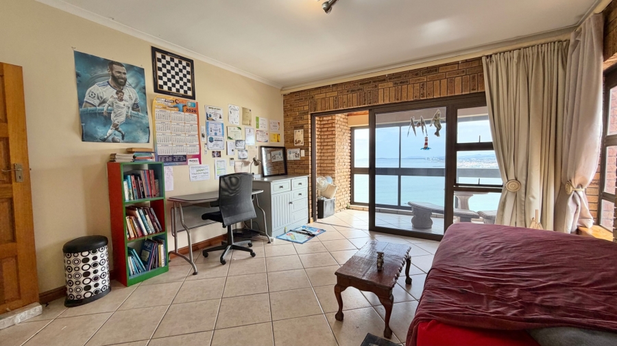 3 Bedroom Property for Sale in Mountainside Western Cape